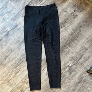 SO Charcoal Textured Leggings